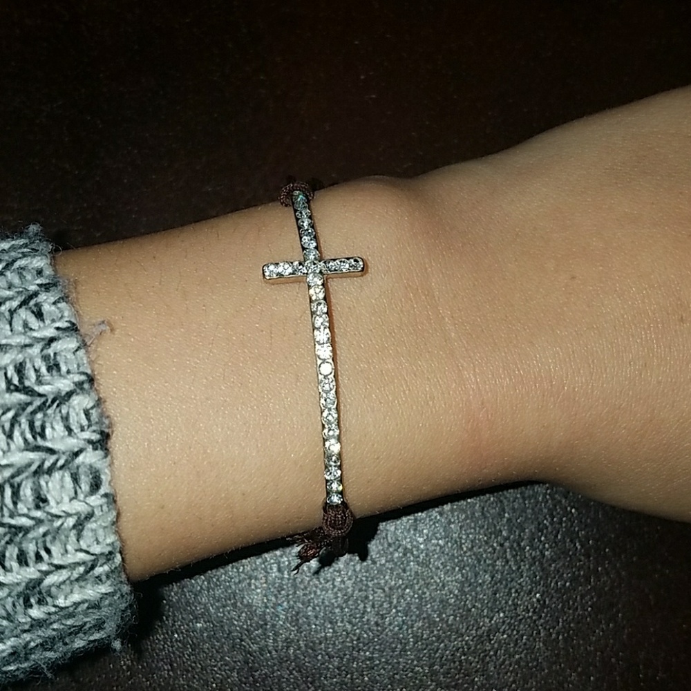 ADJUSTABLE cross bracelet